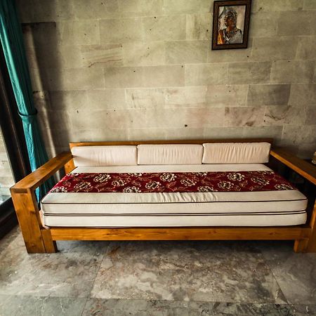 Saudara Home Ubud ภายนอก รูปภาพ
