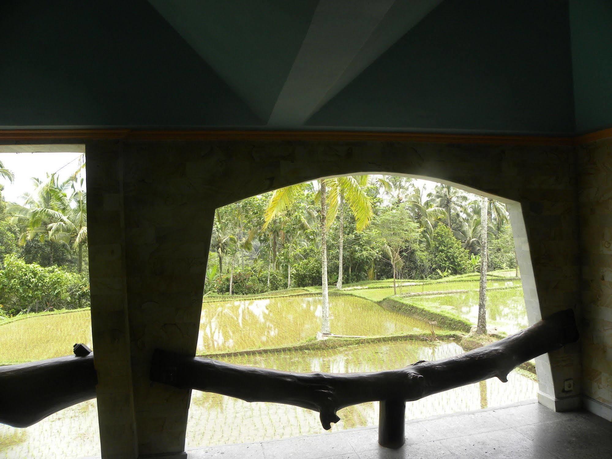 Saudara Home Ubud ภายนอก รูปภาพ