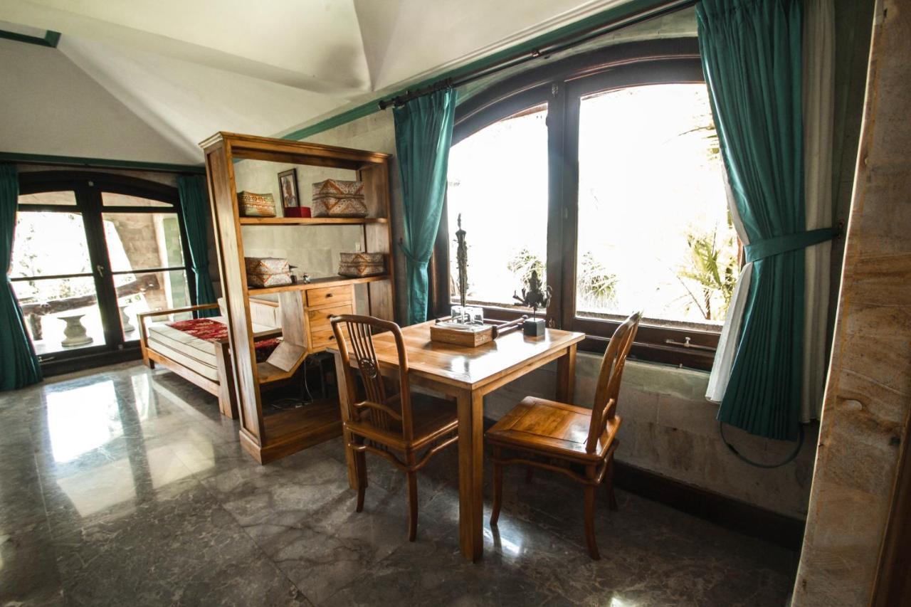Saudara Home Ubud ภายนอก รูปภาพ